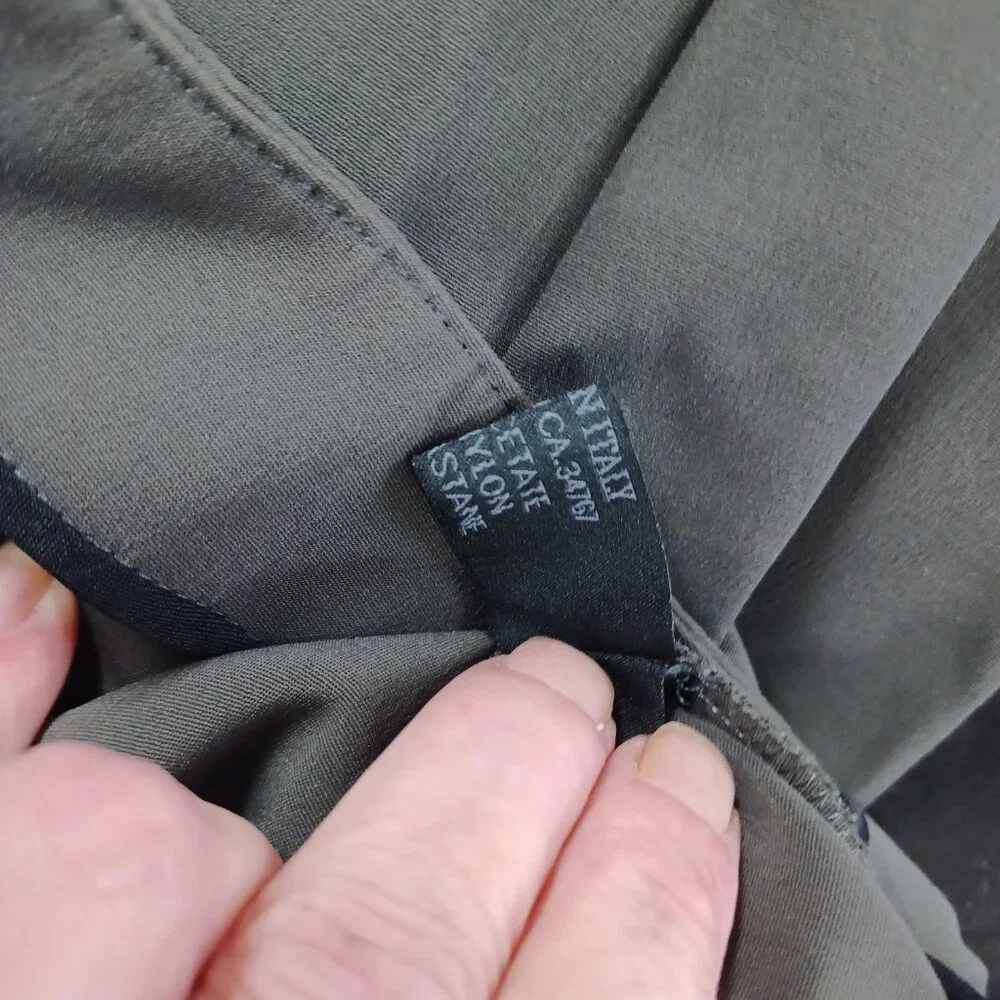 Prada Flat Front Tapered Straight Leg Med Gray Trousers Size IT 40 - Picture 7 of 9